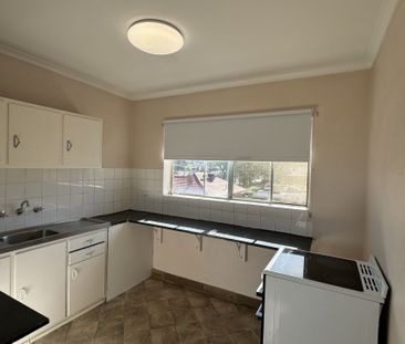 12/67 Macquoid Street, Queanbeyan - Photo 2