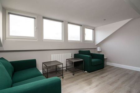Apt 3 10 Lower Crescent, BELFAST, BT7 1NR - Photo 2