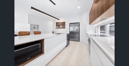 FULLY FURNISHED HOME WITH POOL IN CANOPYS EDGE - Photo 3