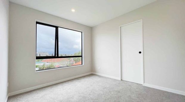 17A Hedley Road, Mount Roskill - Photo 1