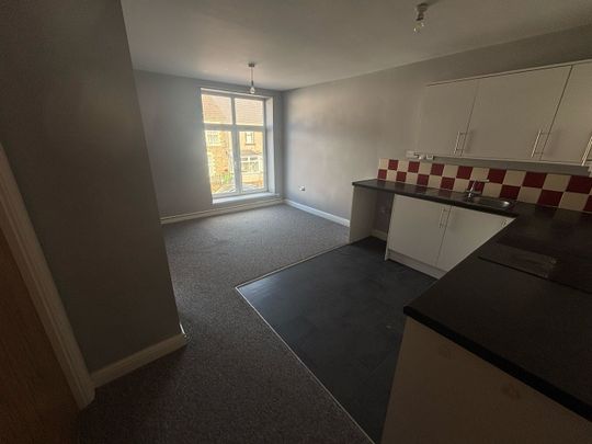 Neath Road, Plasmarl, SWANSEA - Photo 1