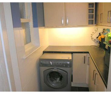 6 bedroom private hall to rent - Photo 2