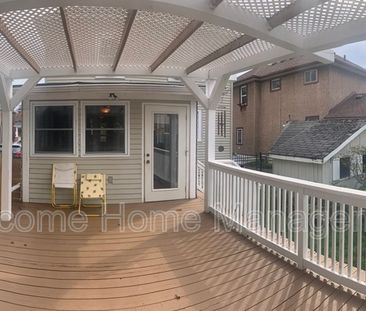 $2,395 / 3 br / 1 ba / Charming 3-Bedroom Family Home in Welland - Photo 2
