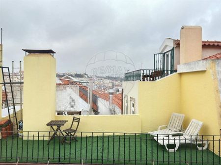 Lisboa, Lisbon 1100 - Photo 4