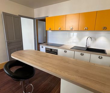 Location Appartement 2 pièces 49m² - Photo 3