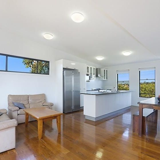 2/3 Fourth Avenue, Labrador QLD 4215 - Apartment For Rent | Domain - Photo 1