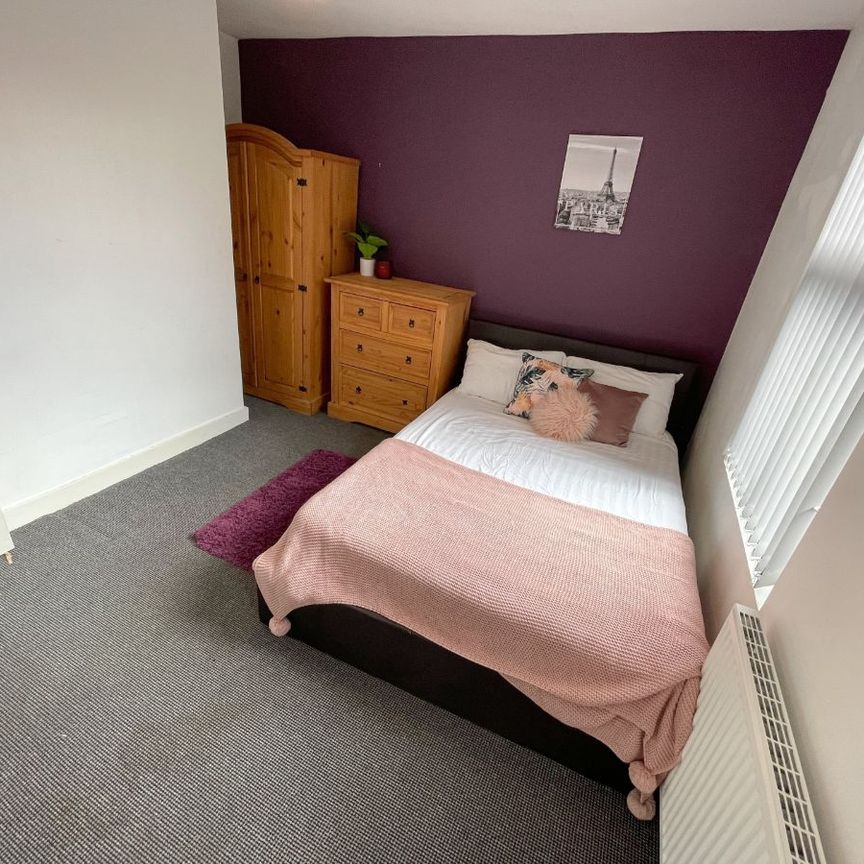 Romer Road, Liverpool. - Photo 1