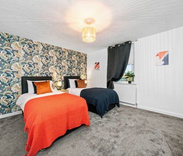 Colt Avenue - Photo 5