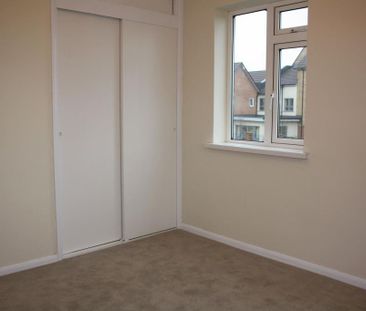 3 bedroom detached house to rent - Photo 4