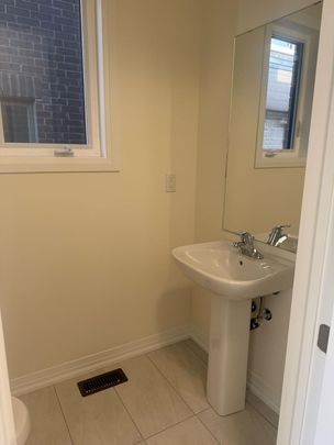 For Lease - 41 Rumi Court, Vaughan, Ontario - Photo 1