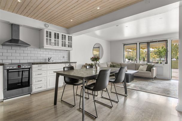 Ugglevägen, Tumba - Photo 1