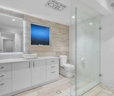 A Rare Find - Photo 6