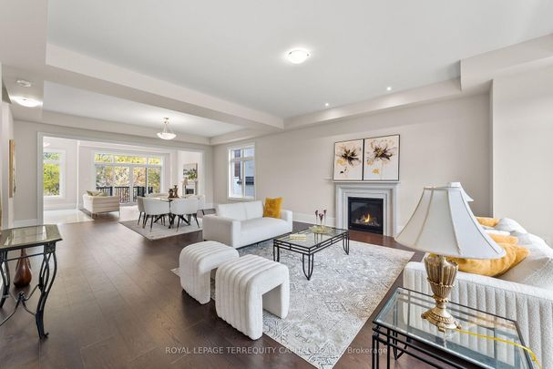 For Lease - 23 Kingwood Lane, Aurora, Ontario - Photo 1