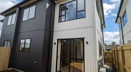 Brand New Family Home - Photo 5