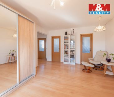 Pronájem domu 160 m² s pozemkem 330 m² - Photo 1