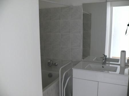 Location Appartement 3 pièces 65m² VILLENEUVE DE BERG 07170 - Photo 4