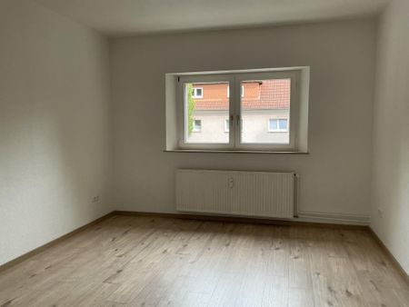Bezugsfertige 2-Zimmer-Wohnung in GE-Buer - Photo 2