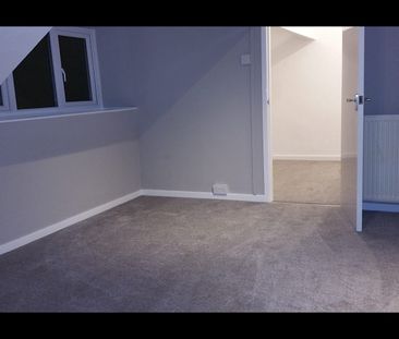 3 Bed Terraced House, Zoar Street, LS27 - Photo 6