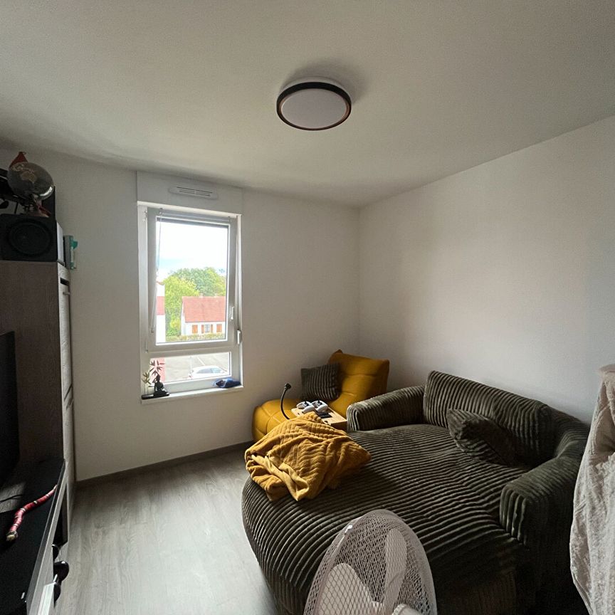 Location Appartement 3 pièces 65m² - Photo 1