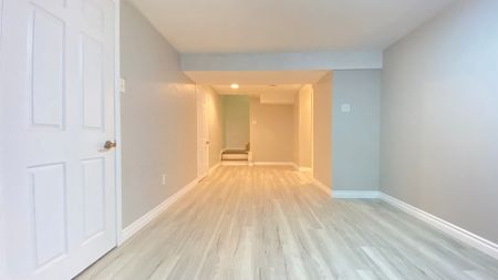 For Lease - 22 Amblecote Pl N/A Unit# Bsmt, Hamilton, Ontario - Photo 5