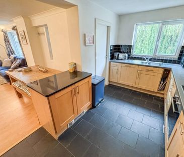 4 bedroom House To Let - Photo 1