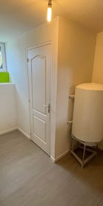 Location Appartement 3 pièces 57m² SAINS DU NORD 59177 - Photo 4
