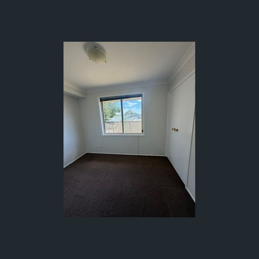 4 BEDROOM FAMILY HOME FOR RENT - Photo 1