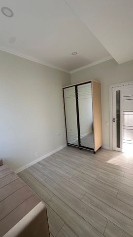 Apartament cu 3 camere in zona Avantgarden - Photo 4