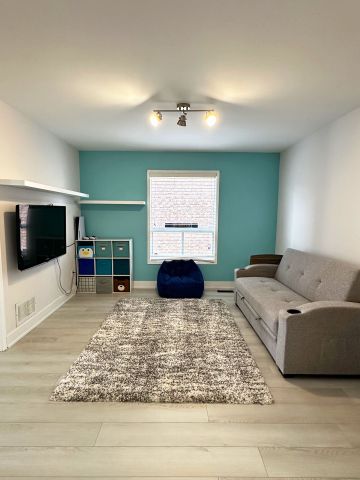 For Lease - 42 Brownell Street, Whitby, Ontario - Photo 4