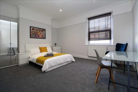 3 bedroom house share to rent - Photo 3