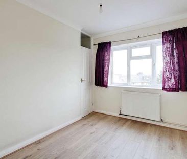 Meadfield Road, Slough, SL3 - Photo 2