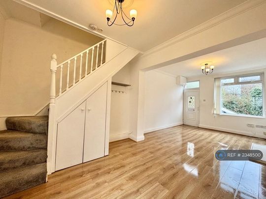 2 bedroom terraced house to rent - Photo 1