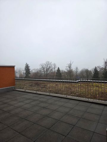 MIETEN OHNE MIETKAUTION - Terrassenwohnung mit Aussicht ins Grüne - Foto 4