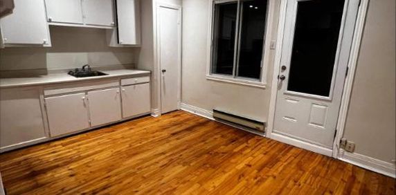 1 CH - 1 SDB - Montréal - $1,325 /mo - Photo 2