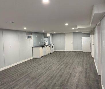 For Lease - 709 Keates Avenue, Oshawa, Ontario - Photo 2