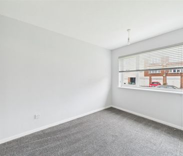 2 bedroom Maisonette to rent - Photo 4