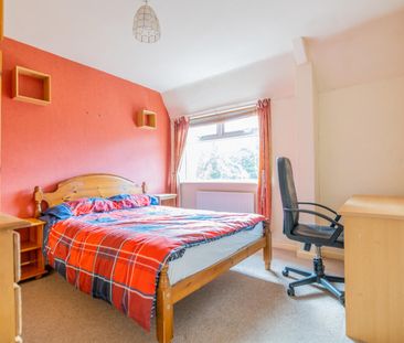 128 Alcuin Avenue - Photo 6