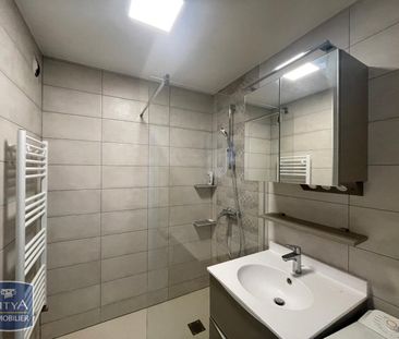 Location Appartement 4 pièces 84m² BOURG EN BRESSE 01000 - Photo 4