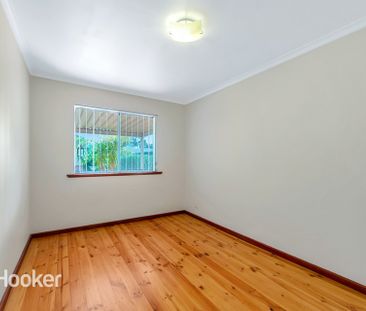Charming, Three-Bedroom Family Home - Photo 4