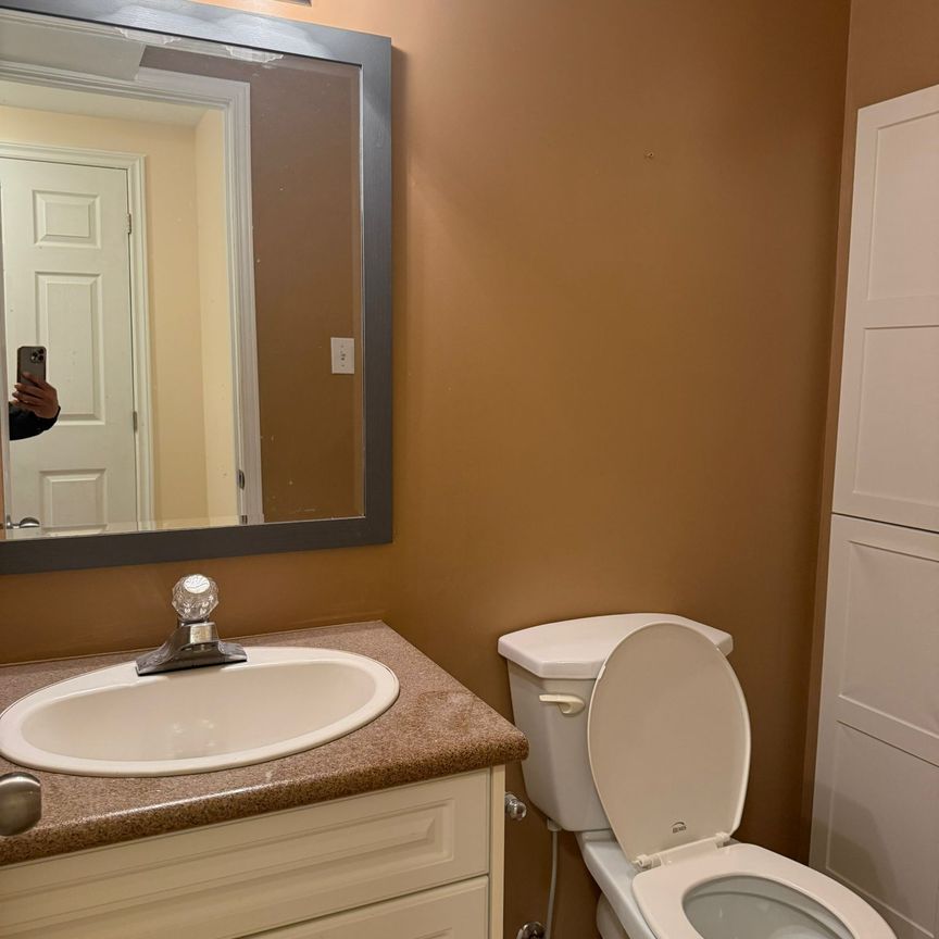 For Lease - 11 Cantex Court Unit# Lower level, Richmond Hill, Ontario - Photo 1