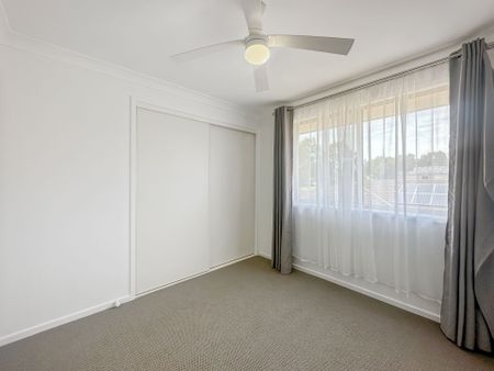 Spacious Family Home - Photo 5