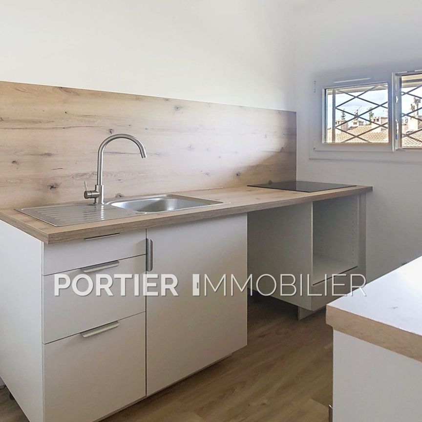 Location Appartement 2 pièces 45m² ANTIBES 06600 - Photo 1