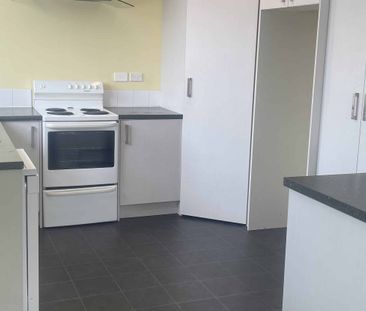 Quiet little spot in the heart of Tirau. - Photo 2