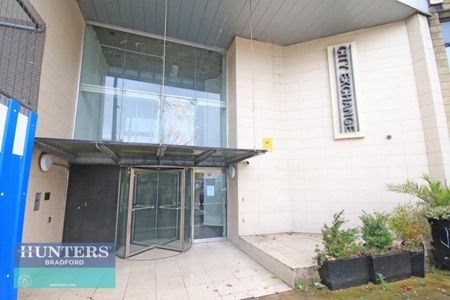 City Exchange, Hall Ings, Bradford, BD1 5DB - Photo 4