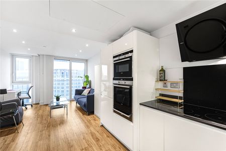 Alie Street, Aldgate, London, E1 8NG - Photo 2