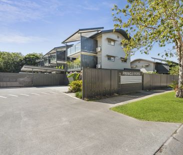 Unfurnished apartment, Pinnacle of living in Smithfield - Photo 2