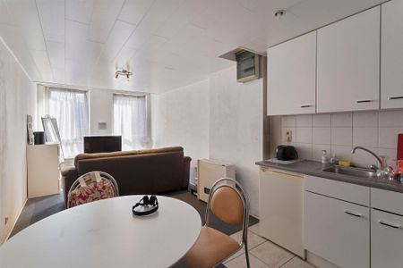 Appartement op de eerste verdieping gelegen in het centrum! - Foto 4