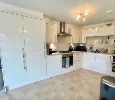 3 bedroom terraced house to rent - Photo 4