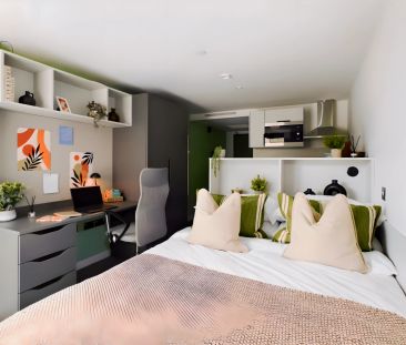 Premier Studio - Photo 1