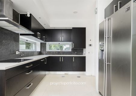 Moradia em Banda T3+1